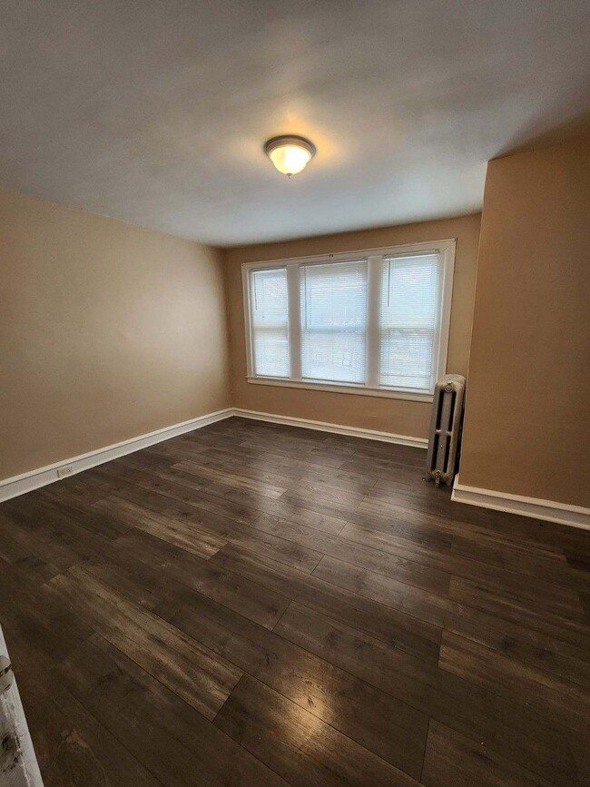 Photo - 1810 W Ruscomb St House