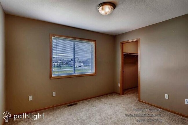 Building Photo - 1205 Olivia St SE, New Prague, MN, 56071
