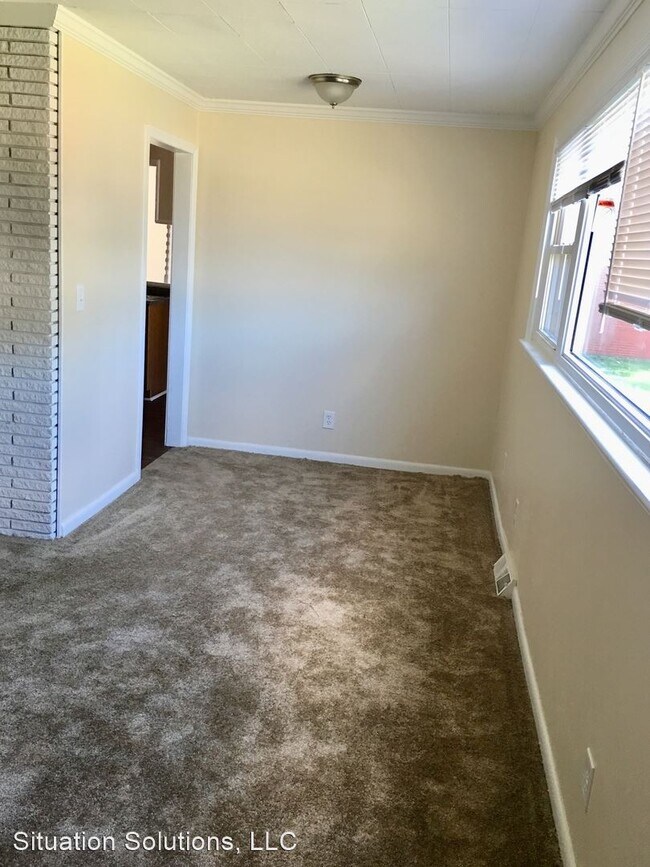 Building Photo - 3 br, 2.5 bath House - 711 Dune Street
