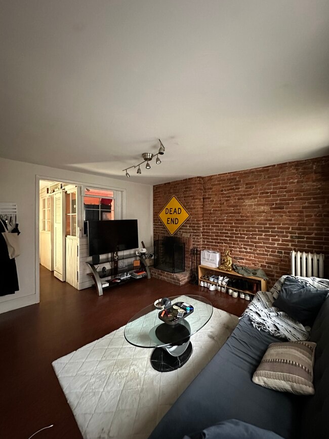 Building Photo - 411 Bergen St