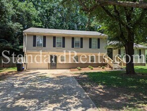 Building Photo - 4650 Aberdeen Ln