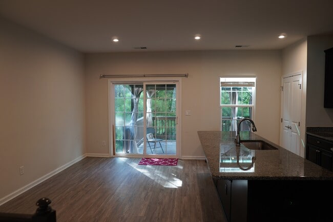 Photo - 417 Cross Country Way Townhome