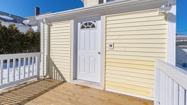 Building Photo - 88 Winthrop St