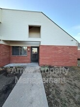 Building Photo - 11141 N 137