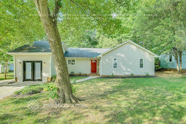 Building Photo - 7820 Hickory Hollow Ln