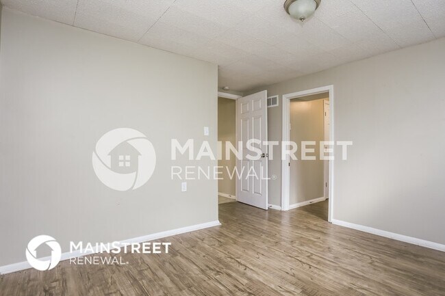 Foto del edificio - 8729 E 96th Terrace