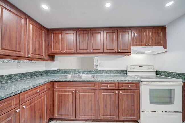 Foto del edificio - 8420 SW 133rd Avenue Rd
