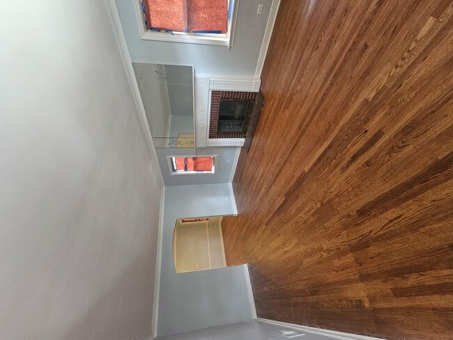 Foto del edificio - 7920 S Winchester Ave