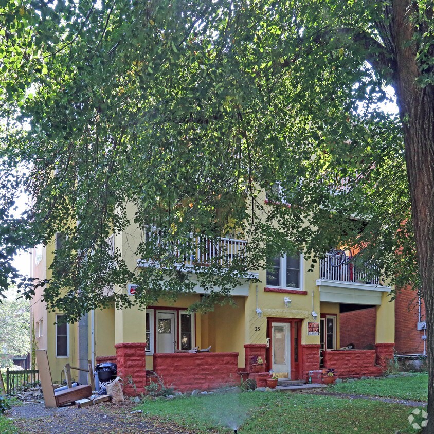 Building Photo - 25 West Ave S