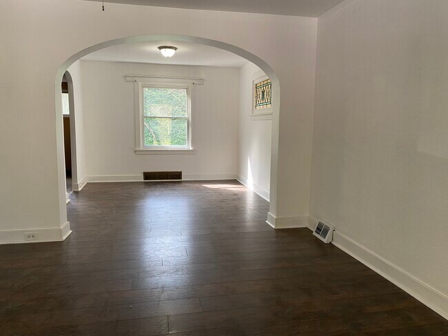 Foto del edificio - 727 Maytide St