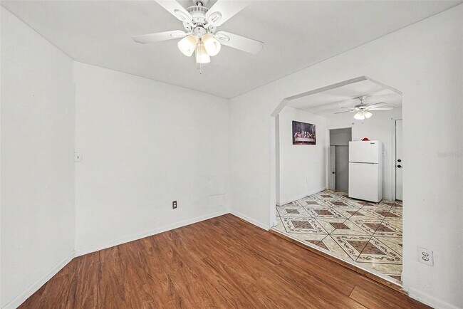 Foto del edificio - 816 W Minnehaha St