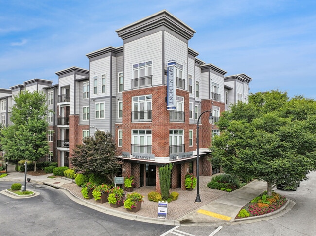 Building Photo - 400 Belmont