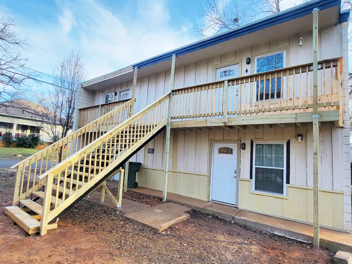 2125 Banita St Unit 1, Nacogdoches, TX 75965 2125 Banita St