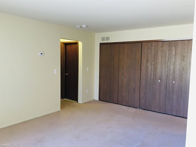 Foto del edificio - 23220 Middlebelt Rd