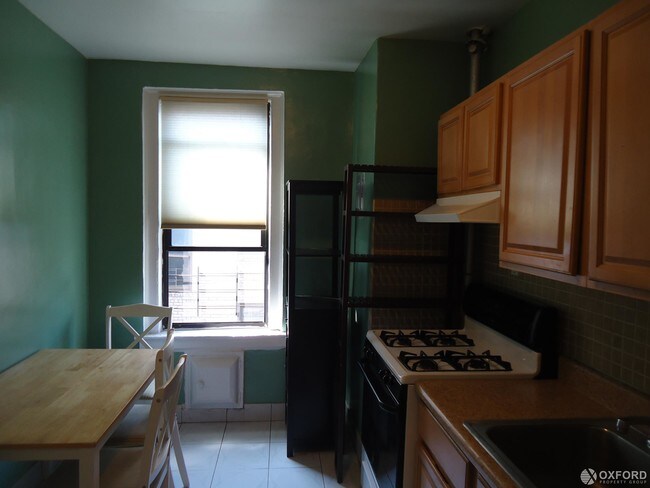 Building Photo - 34-07 36th Avenue