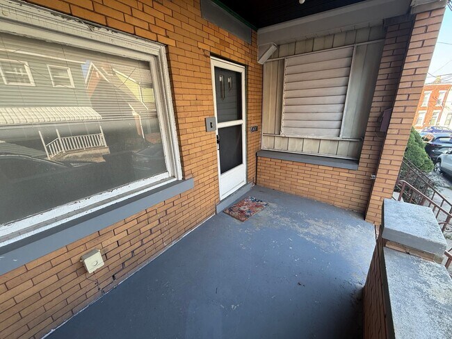 Foto del edificio - 4208 Calvin St