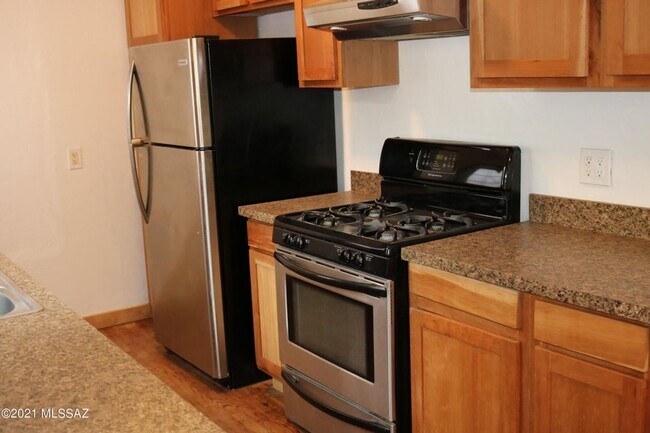 Foto del edificio - 1202 N Tucson Blvd