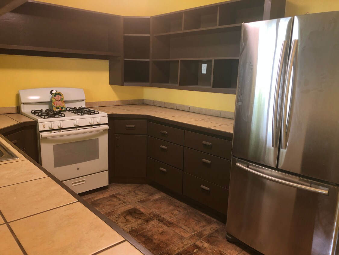 Foto principal - 15-2725-2725 Oopu St