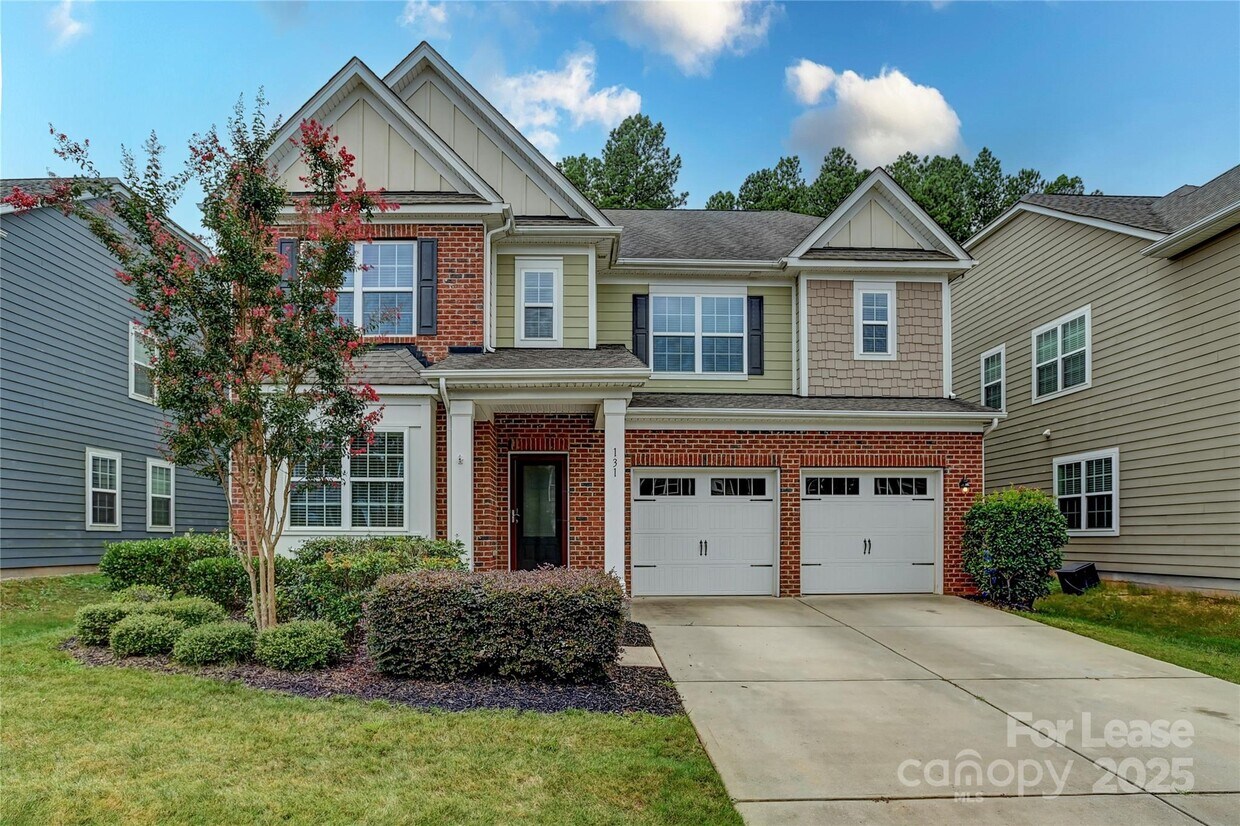 Primary Photo - 131 Cherry Bark Dr
