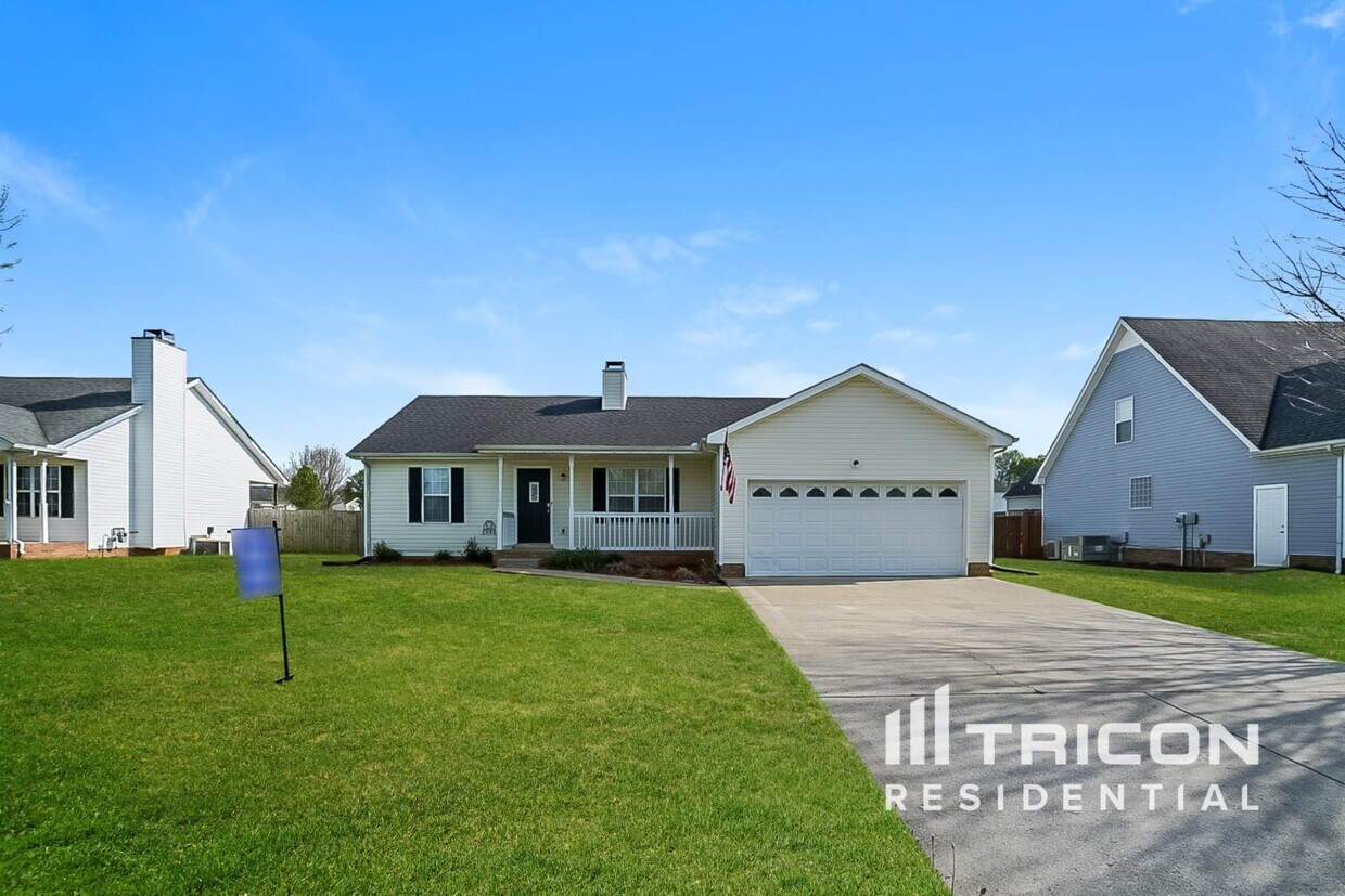 Primary Photo - 1961 Whirlaway Cir