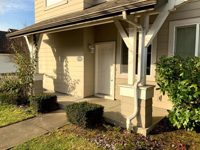 Foto del edificio - 3 Bedroom Home in Bethel-Danebo Area