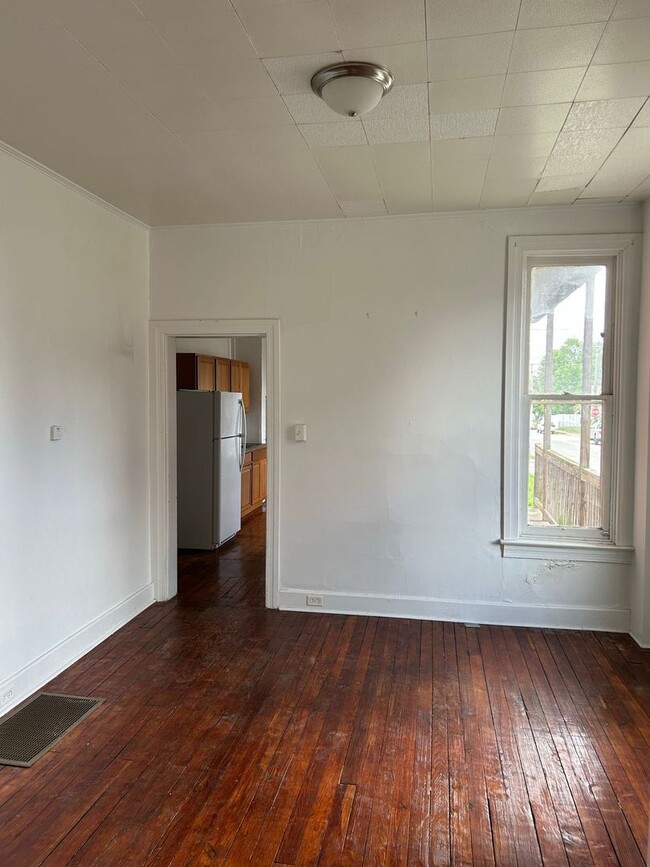 Building Photo - 600 Dallas Street