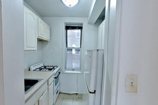 Photo - EAST 58th STREET Apartment