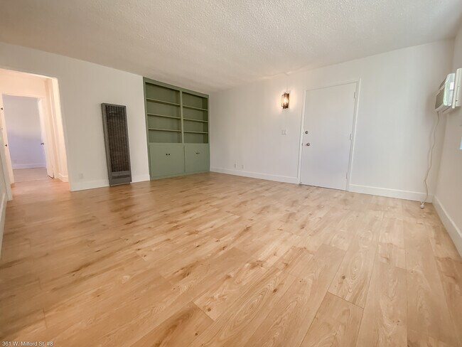 Foto del edificio - 361 Milford St