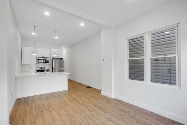 Foto del edificio - 59 Gardner Ave