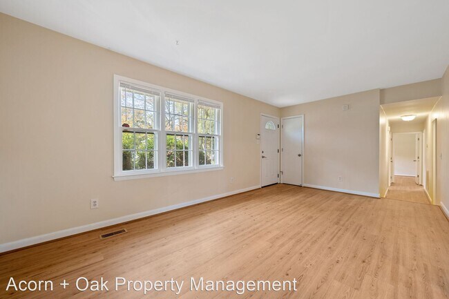 Foto del edificio - 4 br, 2 bath House - 406 November St