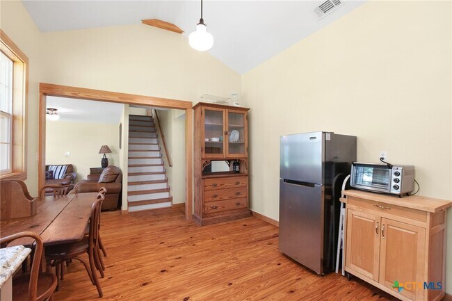 Foto del edificio - 21702 Farm to Market 580