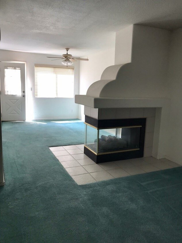 Foto principal - 3 br, 2.5 bath House - 2256 Rugged Mesa