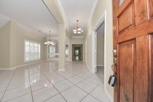 Foto del edificio - 10214 White Oak Trail Ln