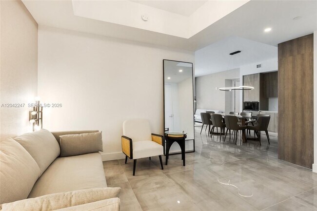 Foto del edificio - 17550 Collins Ave