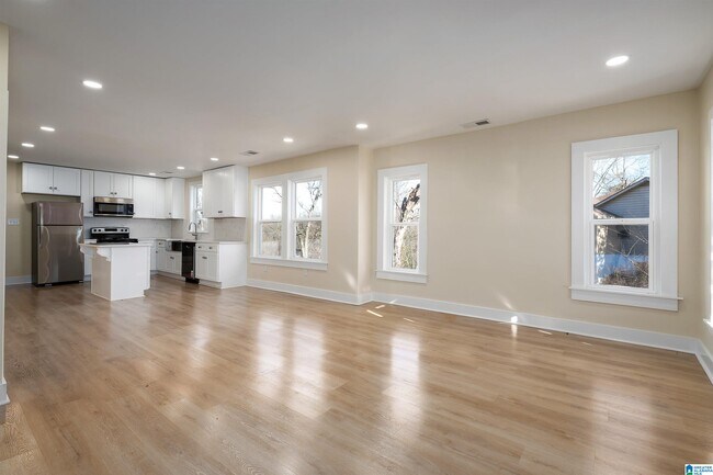 Foto del edificio - 4312 51st Ave N