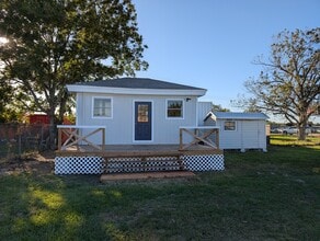 Building Photo - 2600 Shanks Rd