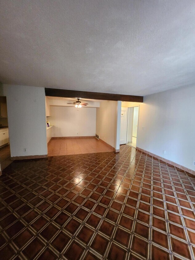 3827 Montgomery Blvd NE Unit 202, Albuquerque, NM 87109 Condo for