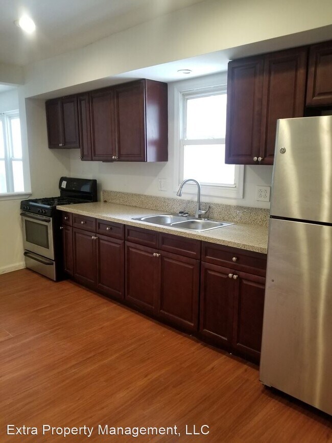 Building Photo - 3 br, 1 bath House - 354 Cleveland Ave