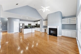 Building Photo - 9822 Marlink