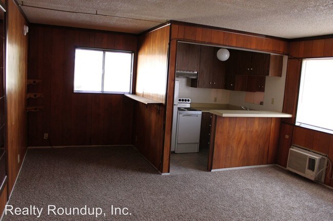 Building Photo - 3436 Dwight Way