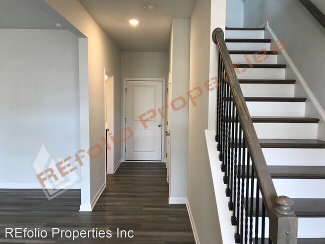 Building Photo - 3 br, 3.5 bath House - 2905 Great Lawn Road