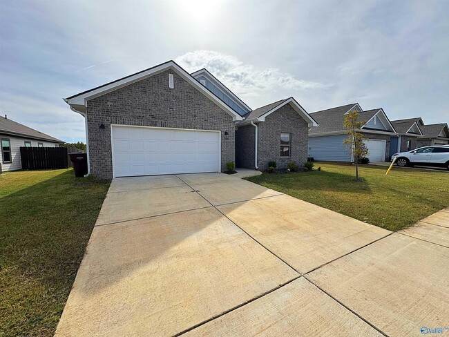 Building Photo - 25345 Evanford Dr