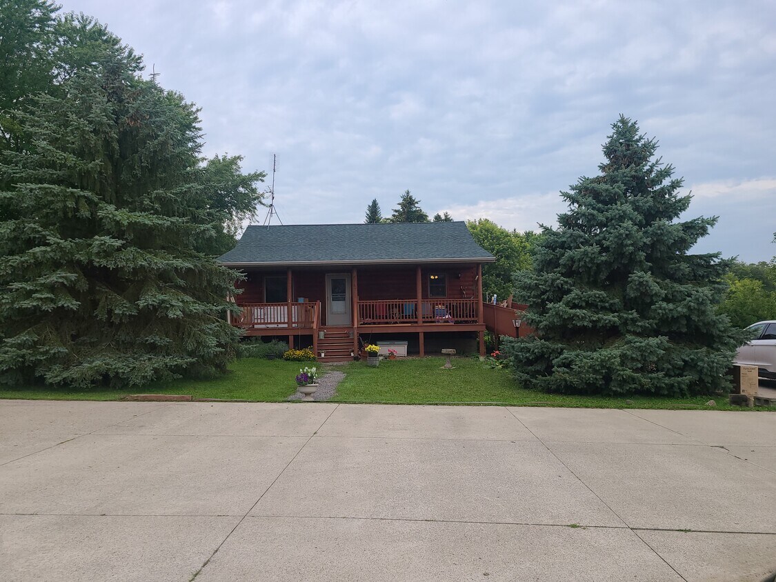 6767 County Road 82 SE, Alexandria, MN 56308 House Rental in