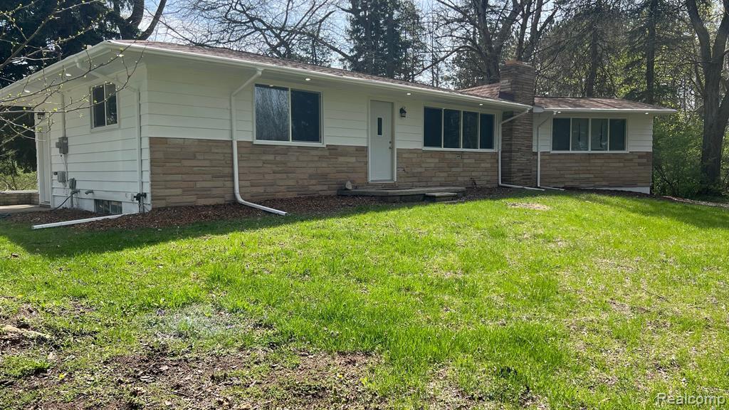 Foto principal - 21080 24 Mile Rd
