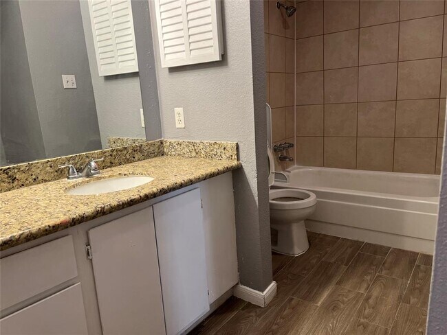 Foto del edificio - 12500 Sandpiper Dr