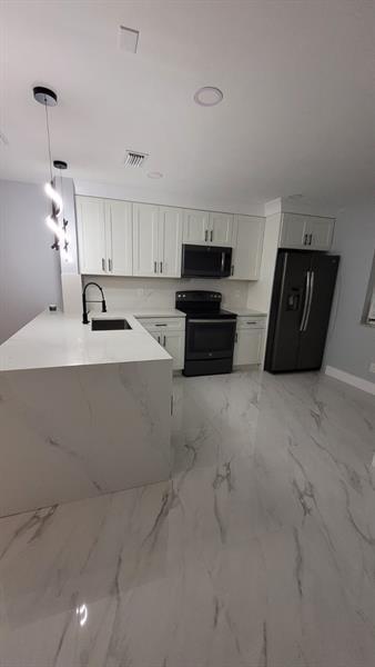 Foto del edificio - 20873 NW 3rd Ln