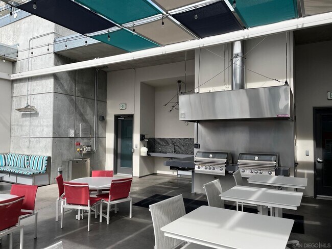 Foto del edificio - 1050 Island Ave