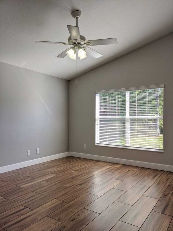 Foto del edificio - 11343 Cypress Reserve Dr