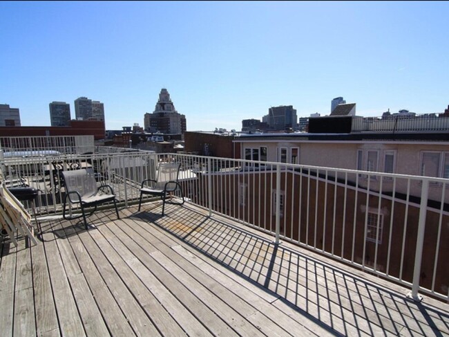 Rooftop Terrace - Mercantile