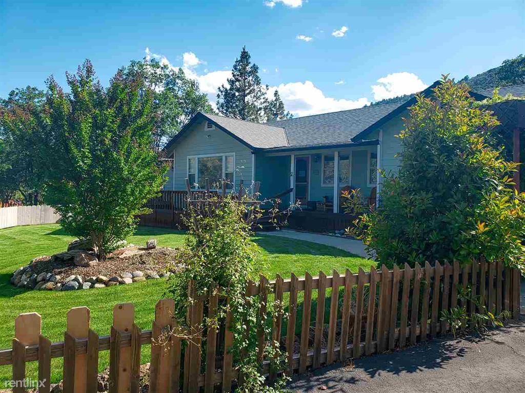 Primary Photo - 3 br, 2 bath House - 9701 Cram Gulch Road